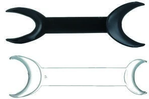 Mouth Opener 08